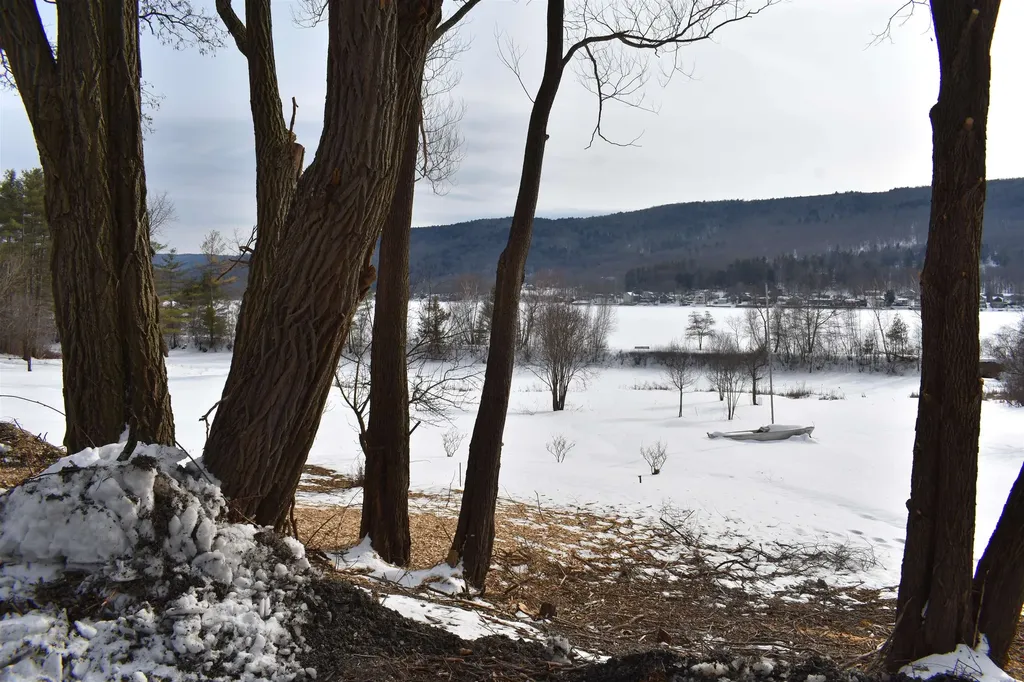 40 Us Route 4 Enfield NH 03748