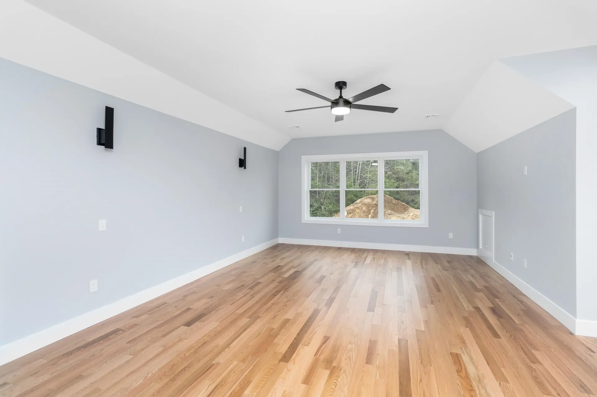 13 Stone Creek Drive Brentwood NH 03833