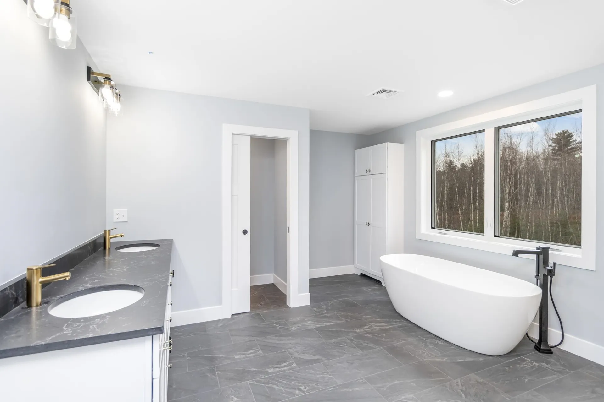 13 Stone Creek Drive Brentwood NH 03833