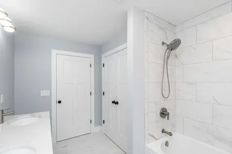 13 Stone Creek Drive Brentwood NH 03833