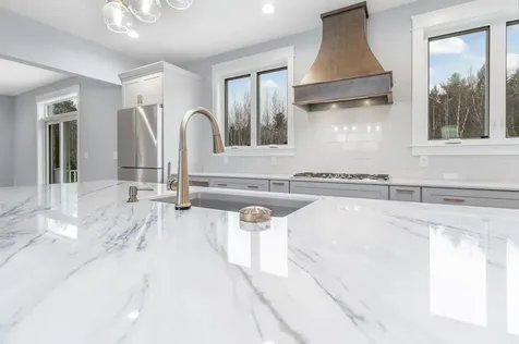 13 Stone Creek Drive Brentwood NH 03833