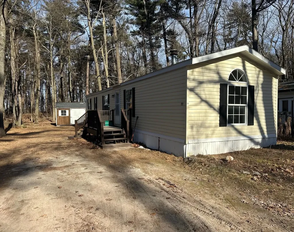 77 Hawthorne Lane Colchester VT 05446