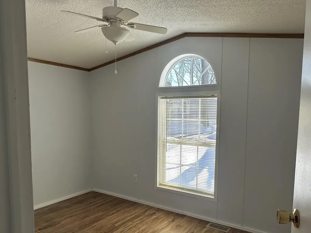 77 Hawthorne Lane Colchester VT 05446