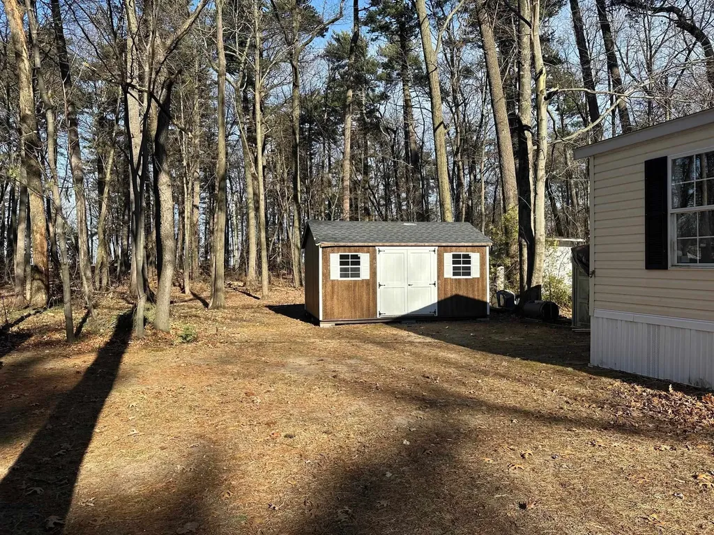 77 Hawthorne Lane Colchester VT 05446