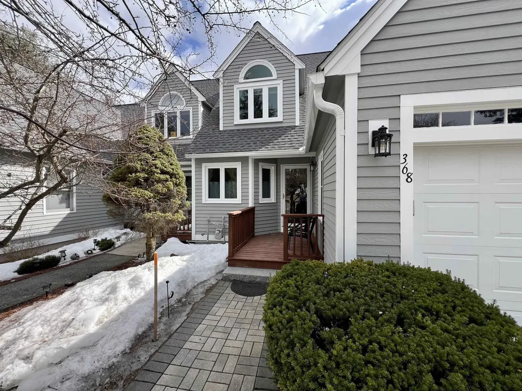 368 Winding Pond Road Londonderry NH 03053