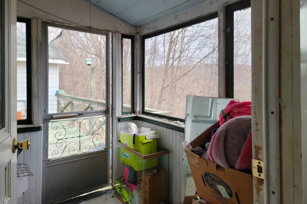 527 Vt Route 121 Rockingham VT 05101