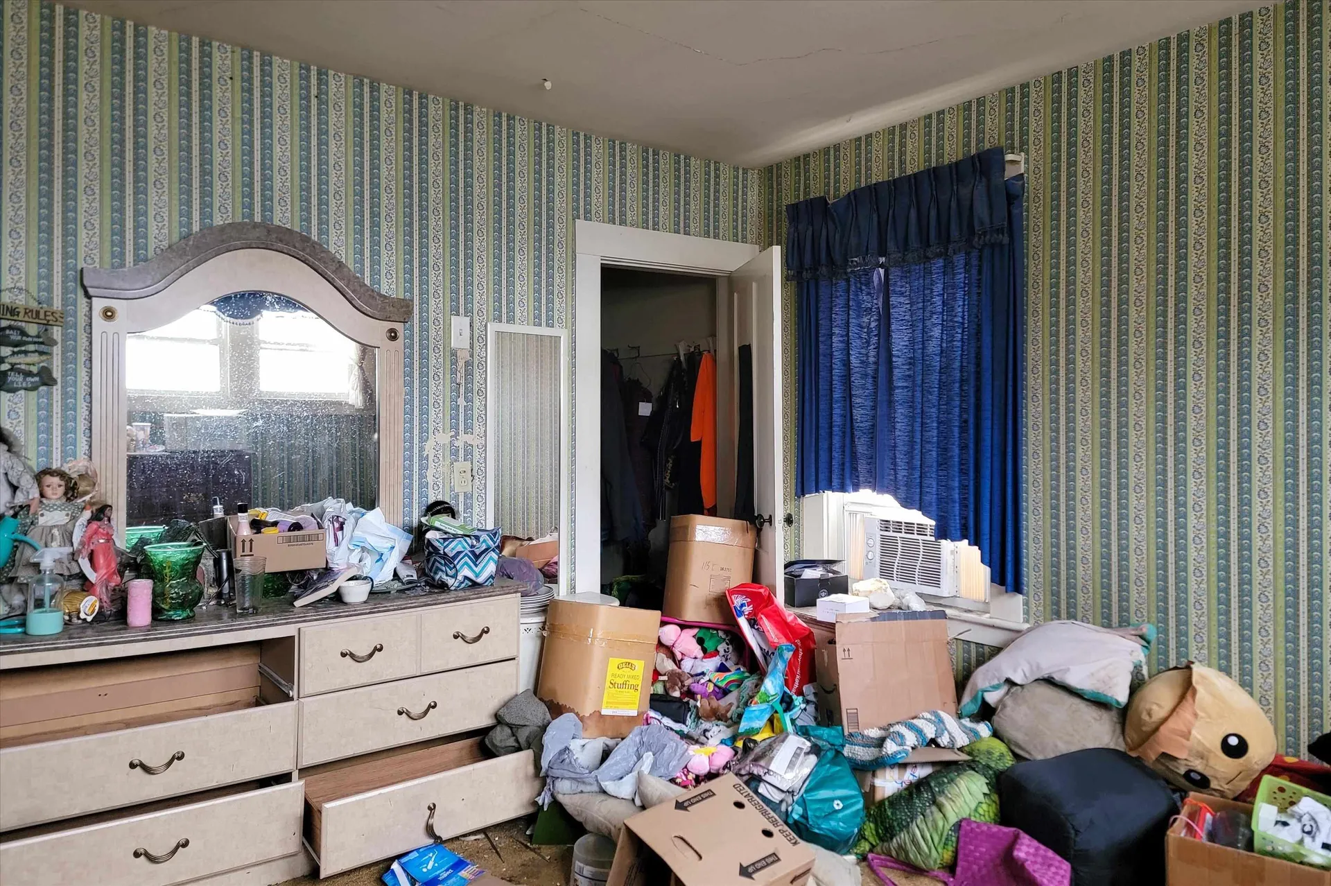 527 Vt Route 121 Rockingham VT 05101