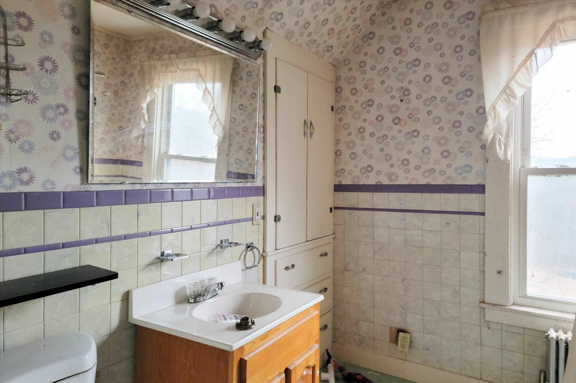 527 Vt Route 121 Rockingham VT 05101