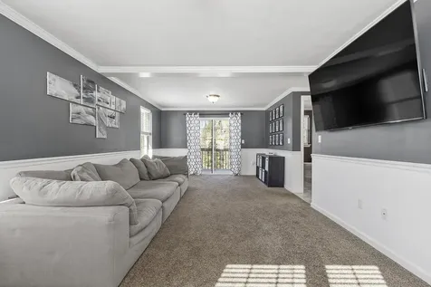 8 Scotts Lane Rindge NH 03461
