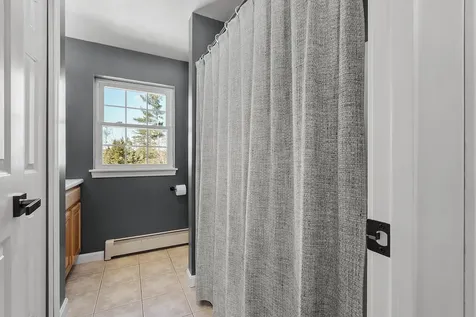 8 Scotts Lane Rindge NH 03461