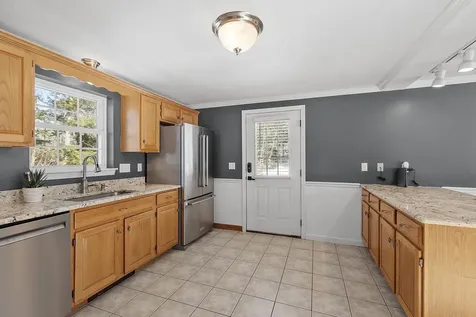 8 Scotts Lane Rindge NH 03461