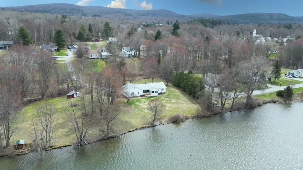 48 Maplewood Avenue Milton VT 05468