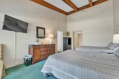 375 Endicott Street Laconia NH 03246