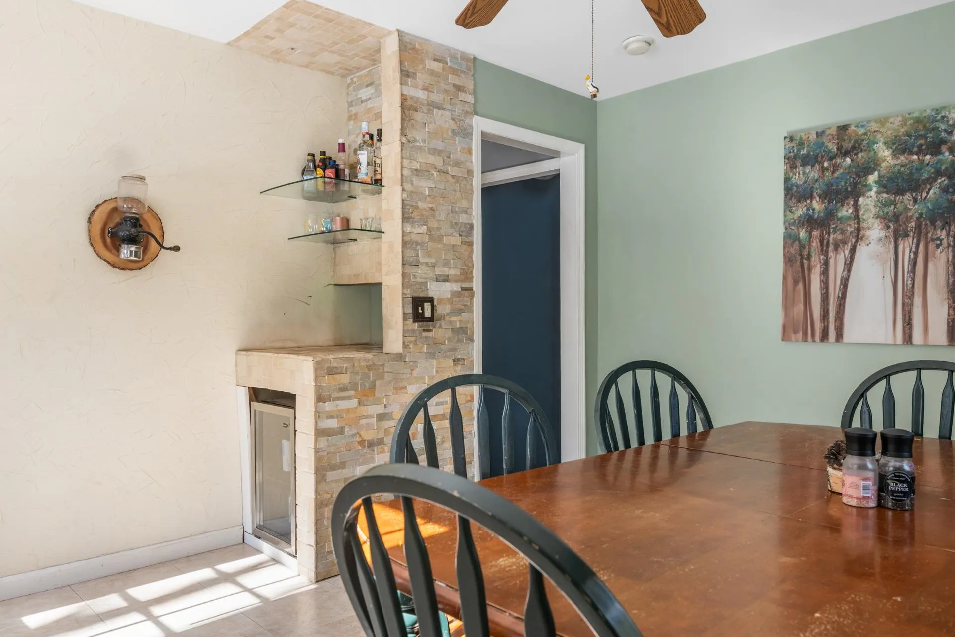 14 New London Drive Barnstead NH 03225