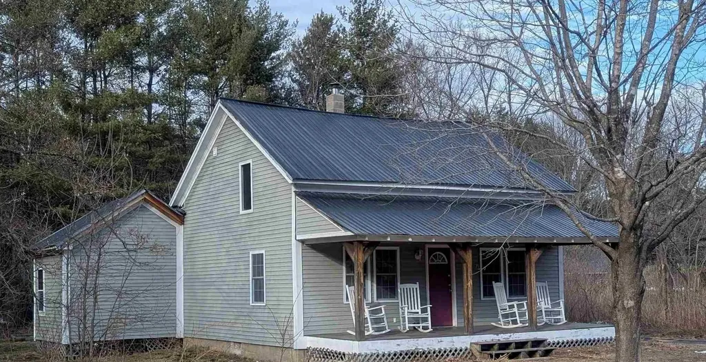 10 Hobbs Road Ossipee NH 03890