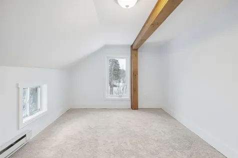 10 Hobbs Road Ossipee NH 03890