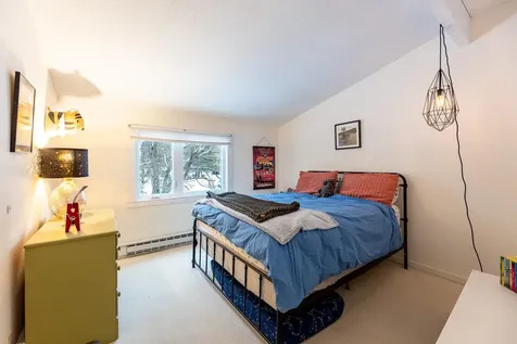 104 Brook Hollow Hanover NH 03755