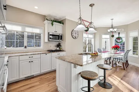 46 Hawkins Glen Drive Salem NH 03079
