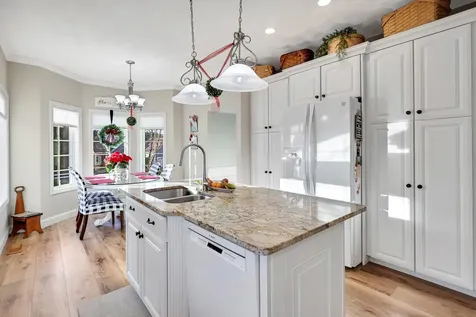 46 Hawkins Glen Drive Salem NH 03079