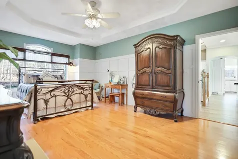 46 Hawkins Glen Drive Salem NH 03079