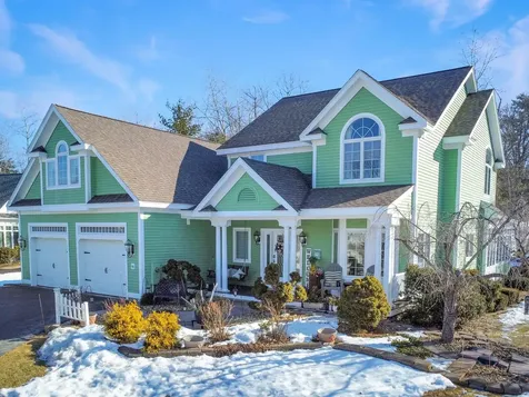 46 Hawkins Glen Drive Salem NH 03079