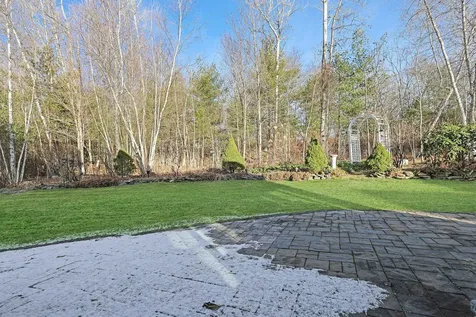 46 Hawkins Glen Drive Salem NH 03079