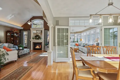 46 Hawkins Glen Drive Salem NH 03079