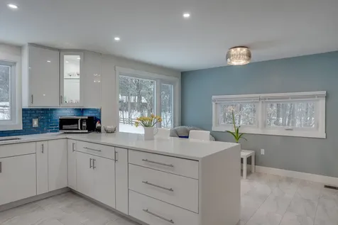 1 Regency Drive Bedford NH 03110