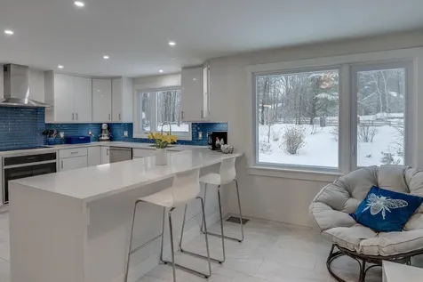 1 Regency Drive Bedford NH 03110
