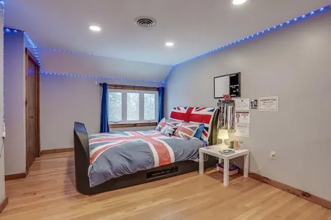 1 Regency Drive Bedford NH 03110