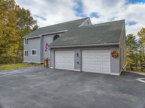 1 Regency Drive Bedford NH 03110