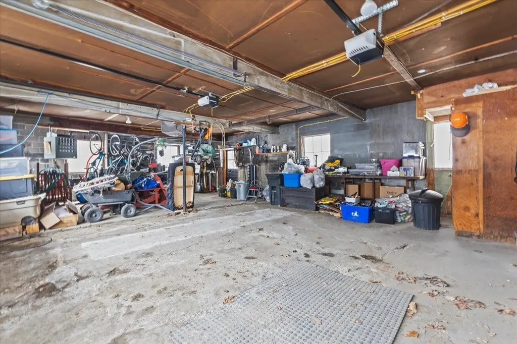 9 West Main Street Hyde Park VT 05655