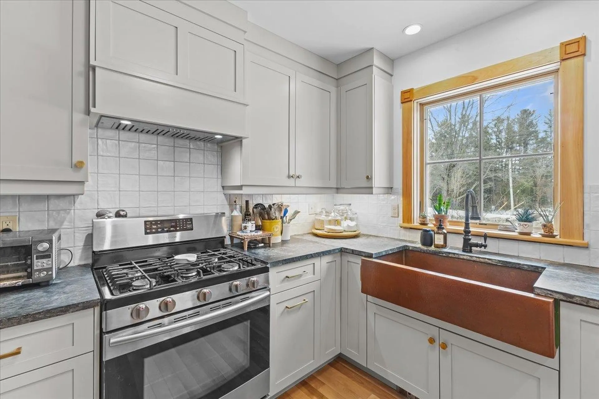 9 West Main Street Hyde Park VT 05655