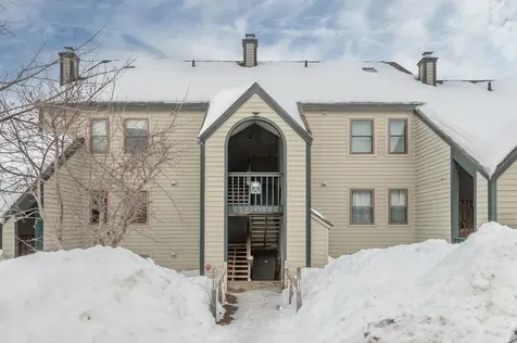 19 White Loop Ludlow VT 05149