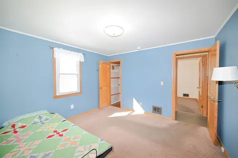 370 Laxson Avenue Manchester NH 03103