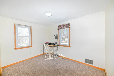 370 Laxson Avenue Manchester NH 03103