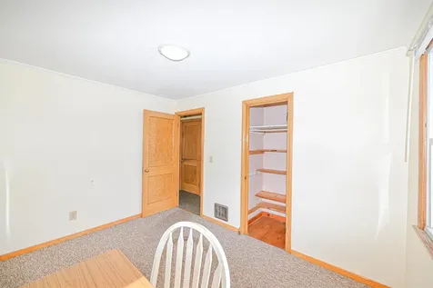 370 Laxson Avenue Manchester NH 03103