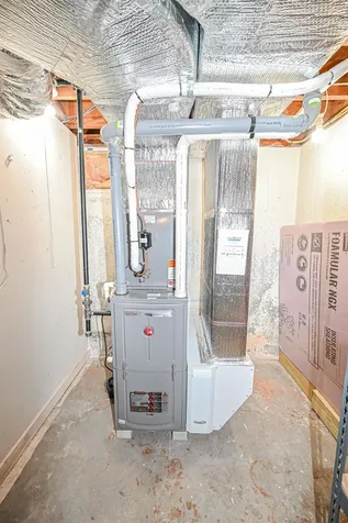 370 Laxson Avenue Manchester NH 03103