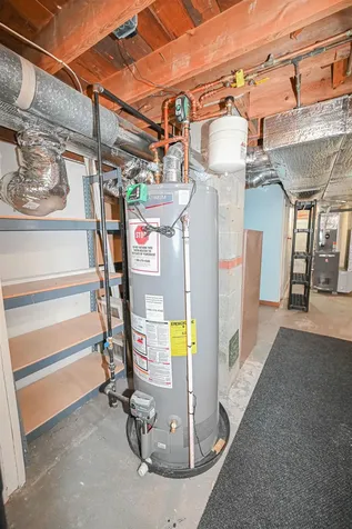 370 Laxson Avenue Manchester NH 03103