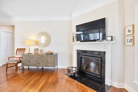 22 Smithfield Lane Bedford NH 03110