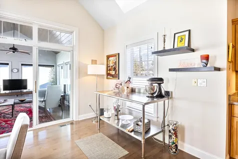 22 Smithfield Lane Bedford NH 03110
