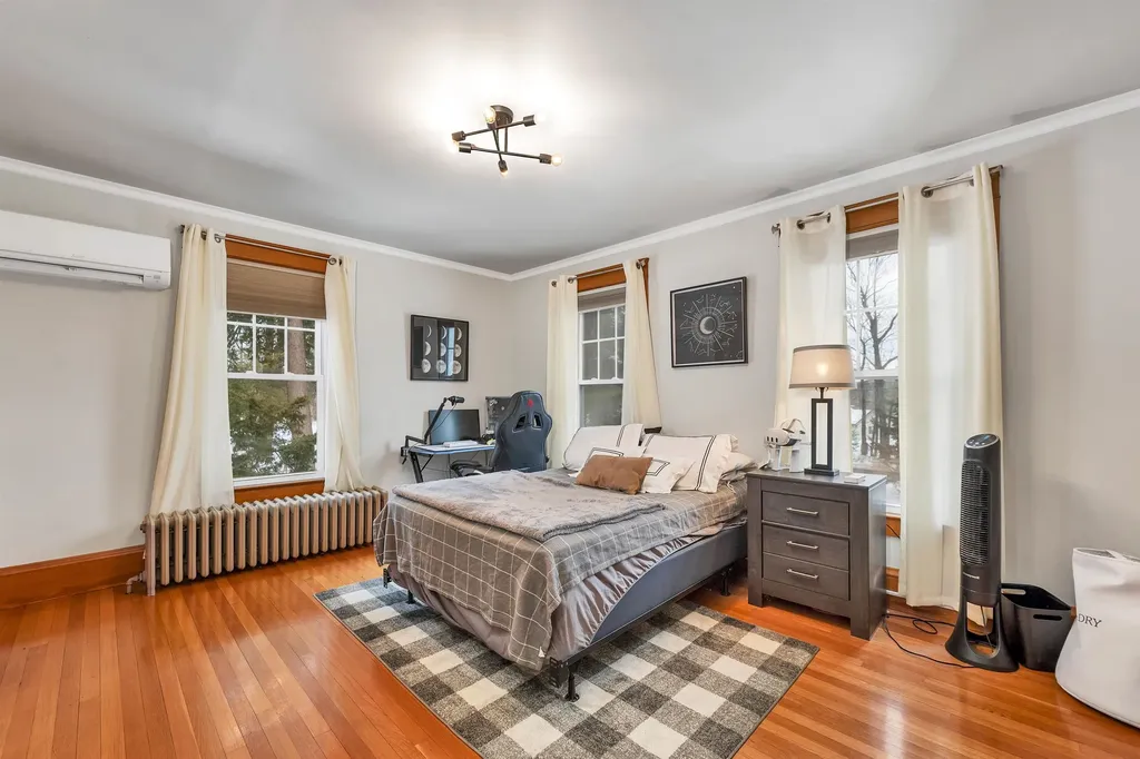 1496 Old North Main Street Laconia NH 03246