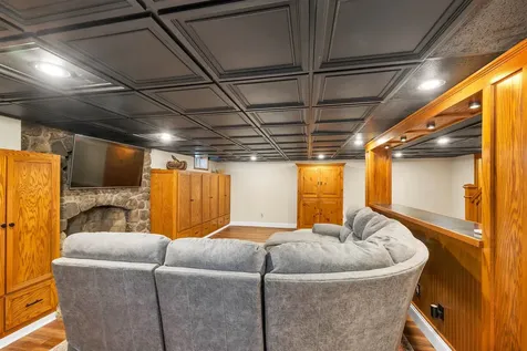 1496 Old North Main Street Laconia NH 03246