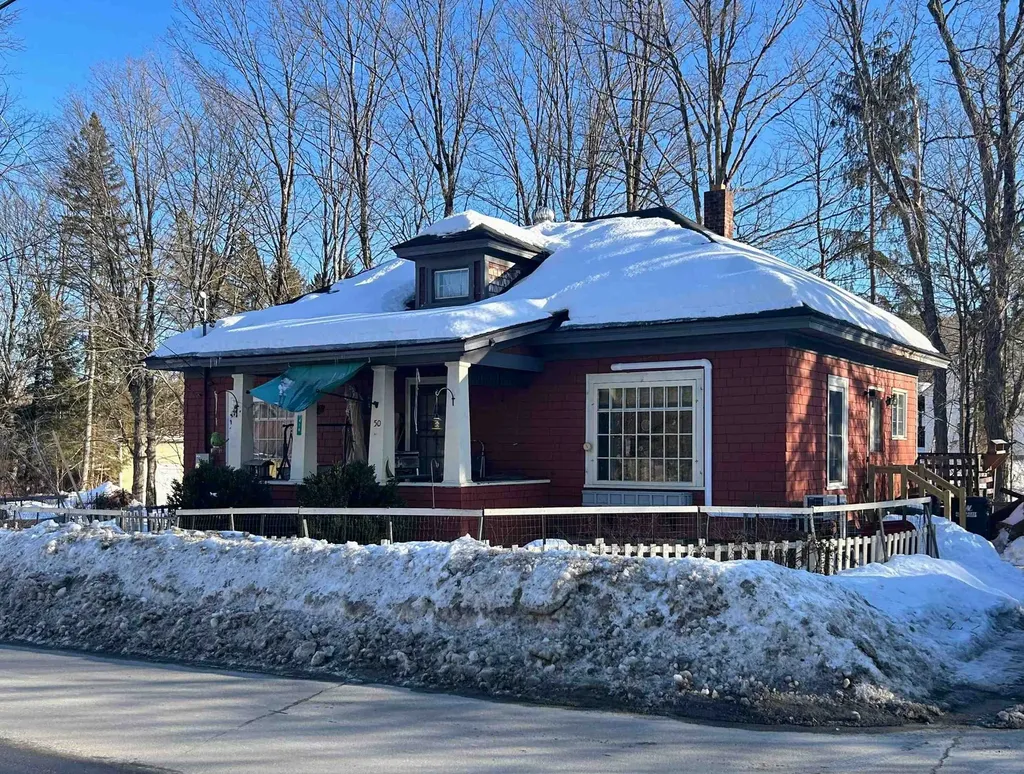 416 Giddings Street Springfield VT 05150