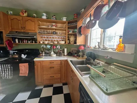 416 Giddings Street Springfield VT 05150