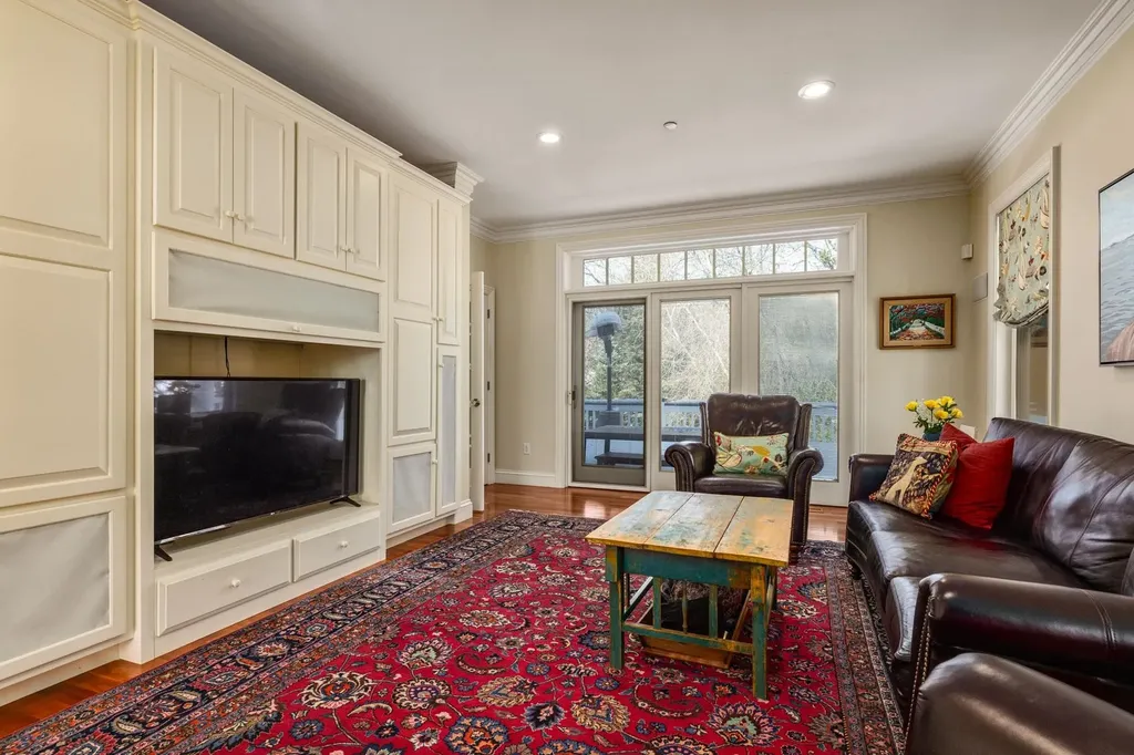 77 Abigale Lane New Castle NH 03854