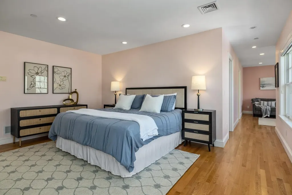 77 Abigale Lane New Castle NH 03854