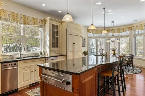 77 Abigale Lane New Castle NH 03854