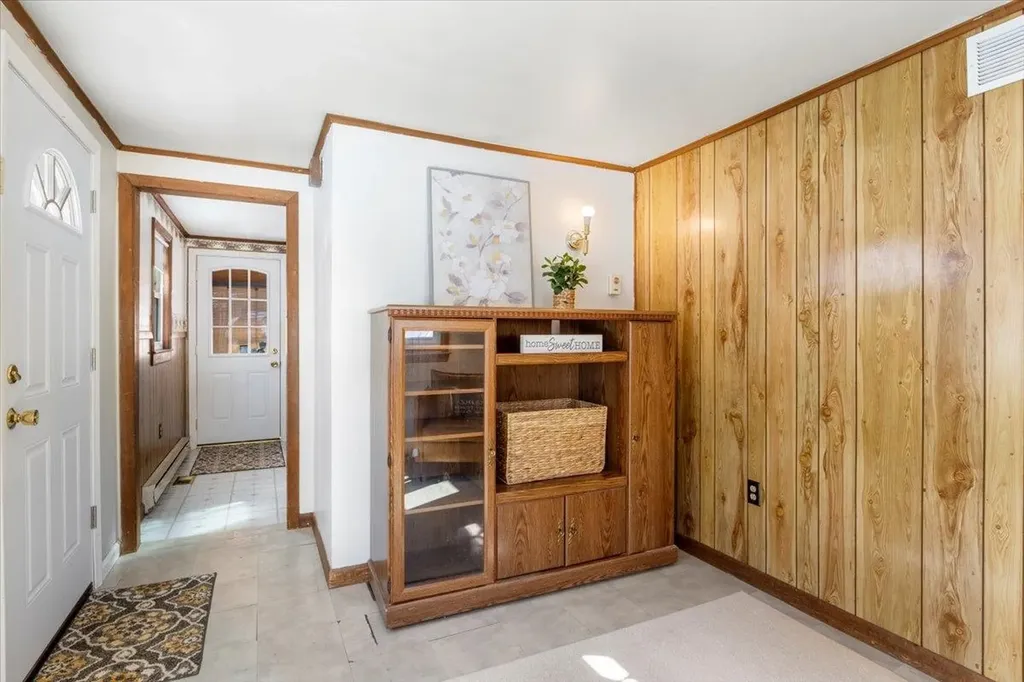 17 Benton Road Hooksett NH 03106