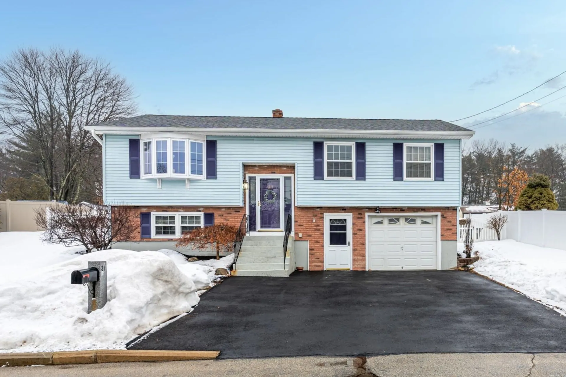 31 Arch Street Manchester NH 03103